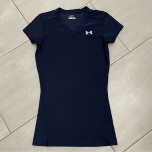 UNDER ARMOUR navy blue shirt size S
